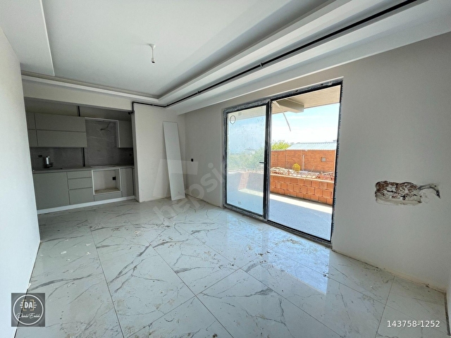 KÖRFEZDE DENİZ MANZARALI YÜKSEK GİRİŞ 2+1 SATILIK DAİRE! - Görsel 16