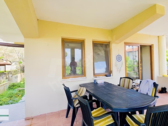 ÇEŞME GERMİYANDA PLAJA YAKIN SATILIK BAHÇELİ DUBLEKS VİLLA - Görsel 26