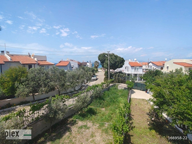 ÇEŞME GERMİYANDA PLAJA YAKIN SATILIK BAHÇELİ DUBLEKS VİLLA - Görsel 2
