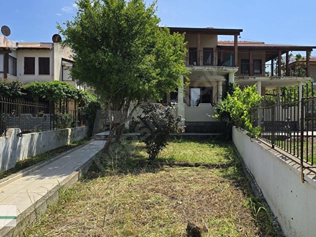 ÇEŞME GERMİYANDA PLAJA YAKIN SATILIK BAHÇELİ DUBLEKS VİLLA - Görsel 6