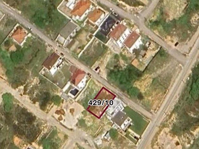 Adresİstanbuldan 300m2 İnşaat İzinli %50 İmarlı Müstakil Arsa - Görsel 7