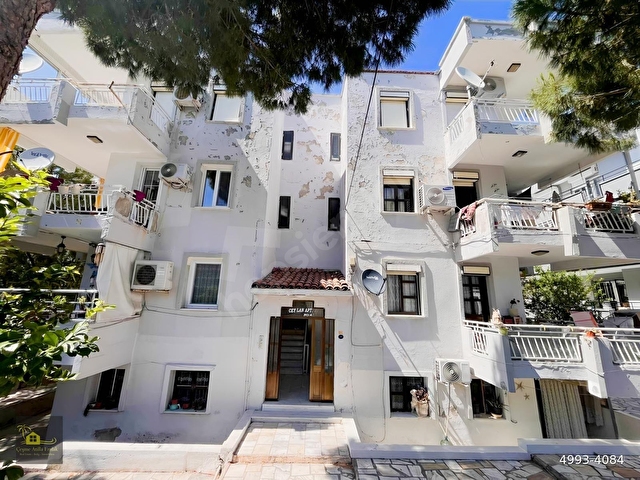 Çeşme Marinaya Yakın 3+1 Yatırımlık Daire - Görsel 2