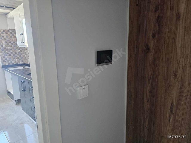 Metroya Yürüme Mesafesinde Satılık 2+1 Daire ! - Görsel 7