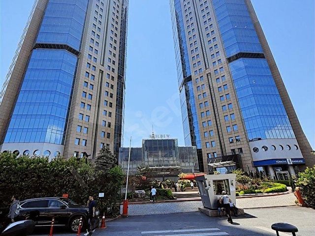 Burganbanktan Tekstilkent Koza Plazada 57 m² Dükkan (BRG-596)