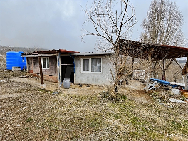 **TOPRAK EMLAK** TÜMÜYLE HAZIR İKİ EV BİRDEN İÇİNDE KAÇMAZ ARSA - Görsel 11