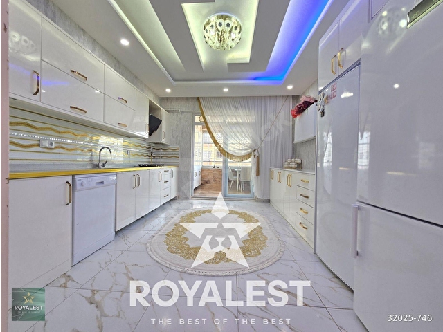 ROYALESTTEN ARAKAT SİTEİÇİ FULL BAKIMLI GENİŞ VE LÜKS 3+1 - Görsel 4