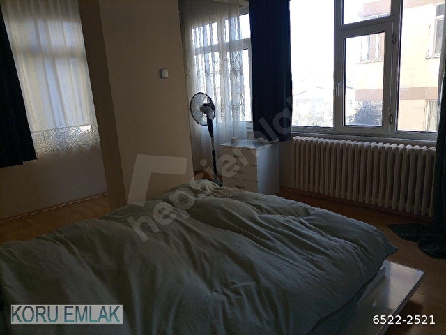 NİSBETİYE DE CADDEYE METROYA METROBUSE YAKİN ESYALİ 110 M2DAİRE - Görsel 6