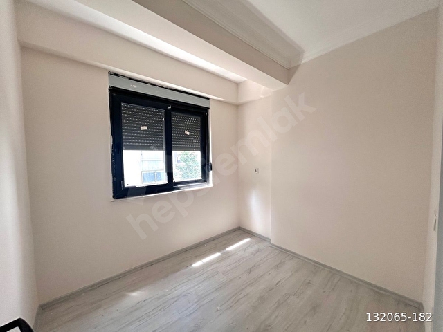 YENİ MAHALLEDE SATILIK 2+1 AMERİKAN MUTFAKLI DAİRE - Görsel 9
