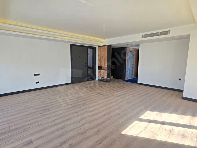 Site Özellikli Müstakil Havuzlu, Asansörlü, Lüks Villa - Görsel 21