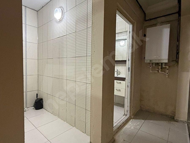 ÇAMLICA MAH TOMBAKZADE BULVARI YAKINI 170 M2-WC-MUTFAK MÜDÜRİYET ODALI - Görsel 6