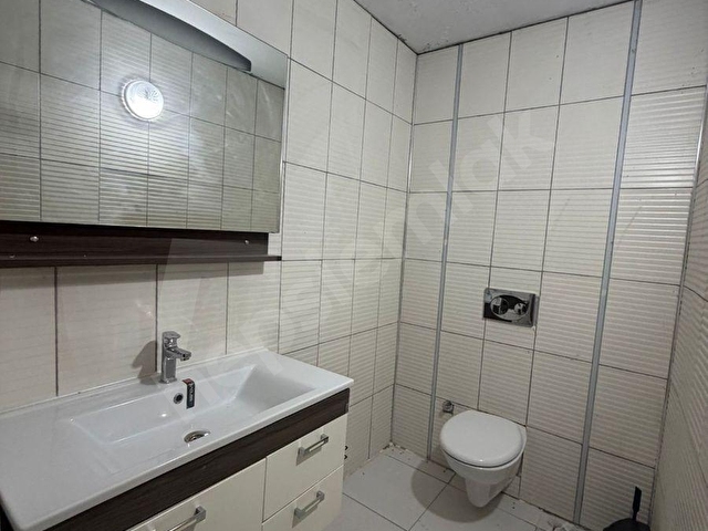 ÇAMLICA MAH TOMBAKZADE BULVARI YAKINI 170 M2-WC-MUTFAK MÜDÜRİYET ODALI - Görsel 13