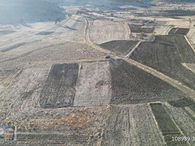 BURDUR YEŞİLOVA YUKARI SALDA  KÖYÜNDE SALDA GÖLÜ YAKININDA 1.014 M2 SATILIK TARLA.... - Görsel 5