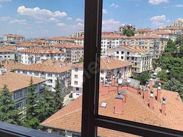 EmlakZADE DEN DİKMEN SOKULLU DA MANZARALI KULLANIŞLI 3+1 SATILIK DAİRE!! - Görsel 24