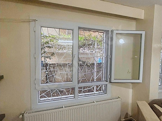 KAVAKLIK MERKEZDE SATILIK 2+1 ÖZEL BAHÇELİ TEMİZ KOMBİLİ DAİRE - Görsel 25
