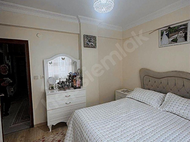 CUMHURİYET MAHALLESİNDE SATILIK 2+1 ARA KAT DAİRE YATIRIMLIK - Görsel 16