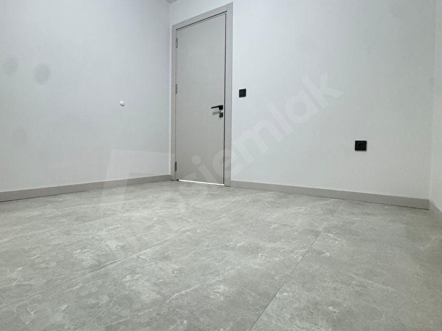 DEMİRLERDEN ADALETTE MODERN TASARIM KİRALIK 2+1 APART - Görsel 12