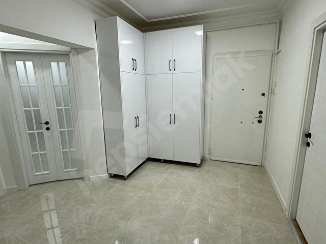 MİNİMALİST GAYRİMENKULDEN ÇAPADA BAHÇELİ 2+1 90 M2 GİRİŞ KAT - Görsel 3