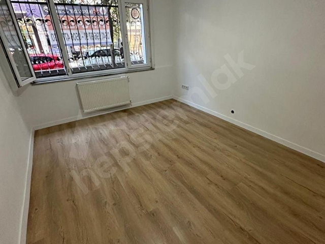 MİNİMALİST GAYRİMENKULDEN ÇAPADA BAHÇELİ 2+1 90 M2 GİRİŞ KAT - Görsel 23