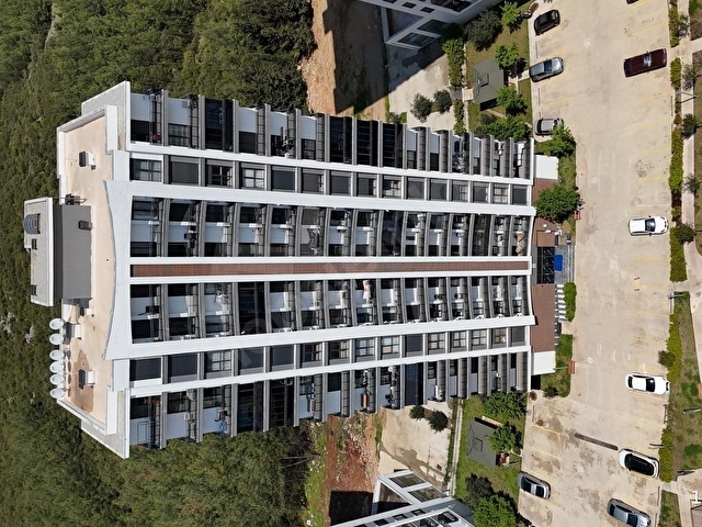DÖŞEMEALTININ EN PRESTİJLİ SİTESİ RENGİ ANTALADA SATILIK 2+1