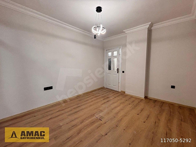 AMAÇTAN YEŞİLYURTTA YATAY MİMARİ ASANSÖRLÜ 15 YAŞ 2+1 FIRSAT DAİRE - Görsel 14