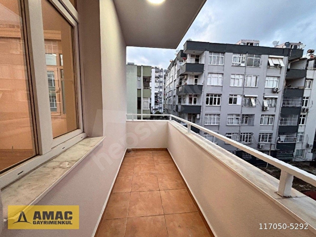 AMAÇTAN YEŞİLYURTTA YATAY MİMARİ ASANSÖRLÜ 15 YAŞ 2+1 FIRSAT DAİRE - Görsel 26