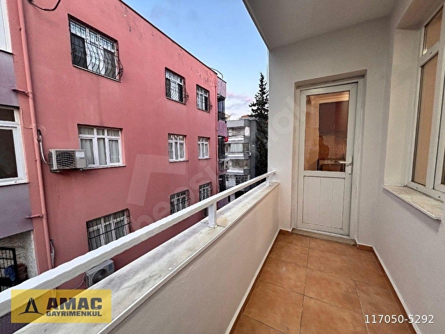 AMAÇTAN YEŞİLYURTTA YATAY MİMARİ ASANSÖRLÜ 15 YAŞ 2+1 FIRSAT DAİRE - Görsel 30