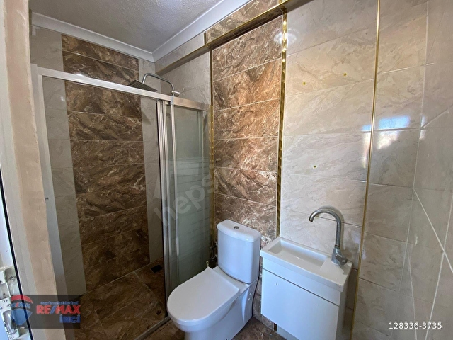 RE/MAX İNCİDEN ÇAKMAK CADDESİ ÜZERİ SATILIK GENİŞ VE AYDINLIK 2+1 DAİRE - Görsel 16