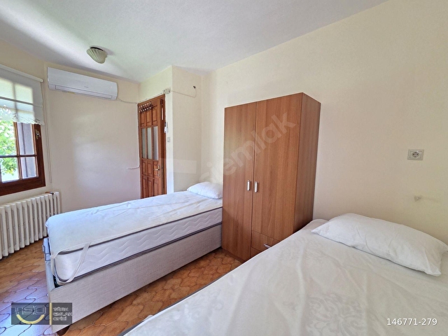 Kemer Merkezde Denize 300 m. Müstakil 5+1 Havuzlu Satlık Villa - Görsel 21