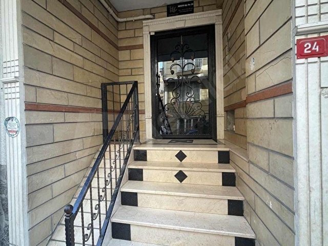 *FIRSAT* SULTAN SELİM MAHELLESİNDE 192 M2 SATILIK DUBLEKS DAİRE - Görsel 3