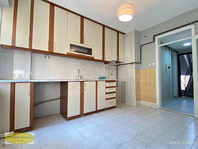 BİNYAPIDAN KIBRIS ŞEHİTLER CADDESİNDE 3+1 DAİRE FIRSATI - Görsel 3