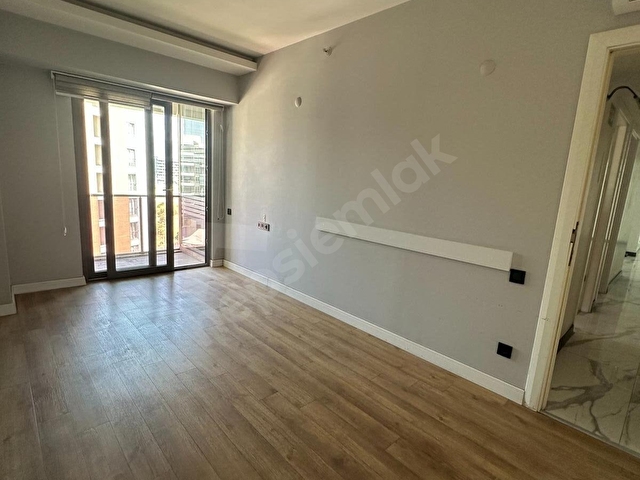 Bornova Myvia 414te Kiralık 7+2 250 m² Ofis - Görsel 4