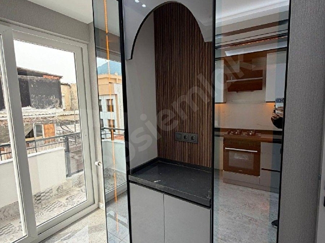 KOLEJ OFİS GAY.İÇİ FULL YAPILI SATILIK LÜX DAİRE - Görsel 11