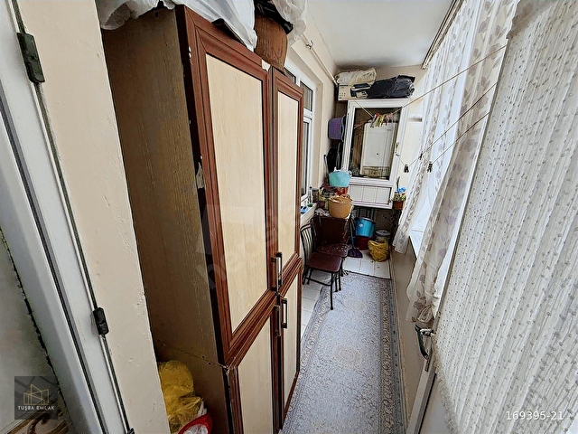 CADDE ÜZERİ METROYA YÜRÜME MESAFESİNDE 25 HİSSELİ ARAKAT DAİRE - Görsel 24