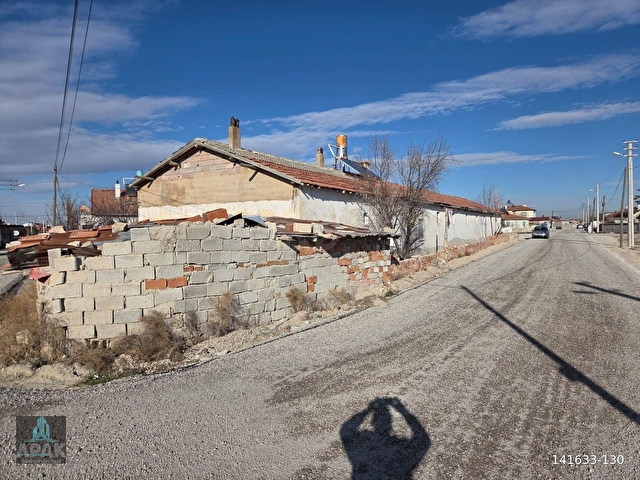 KONYA KARATAY ERÖLDÜRÜN MH. SATILIK ÇİFLİK VE EV 1569 M2 ARSA İÇERİNDE - Görsel 9