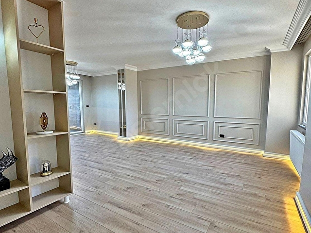 BAHÇEŞEHİR LOKASYONLU ULTRA LÜKS DİZAYN 3+1 SATILIK DAİRE - Görsel 11