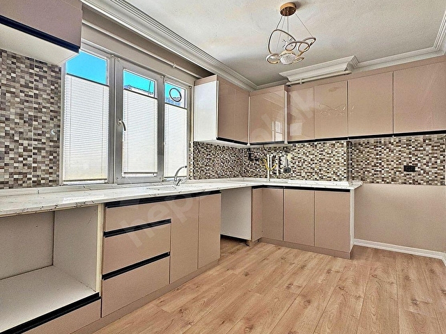 BAHÇEŞEHİR LOKASYONLU ULTRA LÜKS DİZAYN 3+1 SATILIK DAİRE - Görsel 20