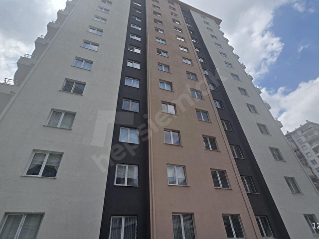 TALAS PAPATYA CADDESİNDE SIFIR 3+1 KİRALIK DAİRE - Görsel 3