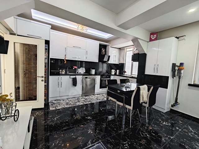 BURSA MUDANYA YALI SATILIK 554 M2 ARSA İÇİNDE LÜX VİLLA DAİRE - Görsel 8