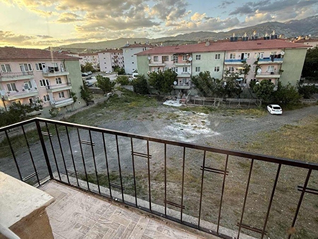 MONADAN YUNUSEMREDE FULL YAPILI GENİŞ KİRALIK 3+1 FIRSAT DAİRE - Görsel 11