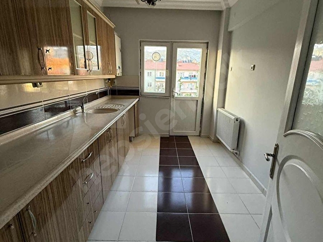 MONADAN YUNUSEMREDE FULL YAPILI GENİŞ KİRALIK 3+1 FIRSAT DAİRE - Görsel 9