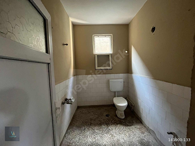 ADANA YÜREĞİR ÖZGÜR MAHALLESİ 3 KATLI SATILIK MÜSTAKİL EV - Görsel 20
