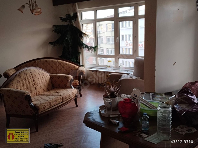 KIZILAY ZİYA GÖKALP CADDESİNDE KATTA ASANSÖRLÜ MANZARALI 2+1 SATILIK DAİRE
