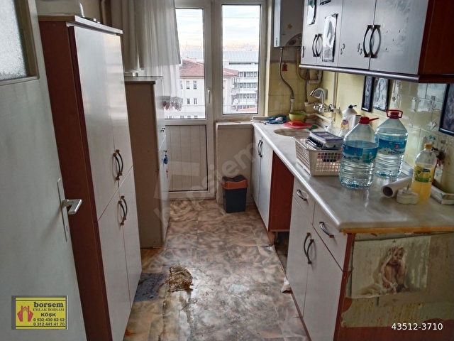KIZILAY ZİYA GÖKALP CADDESİNDE KATTA ASANSÖRLÜ MANZARALI 2+1 SATILIK DAİRE - Görsel 7