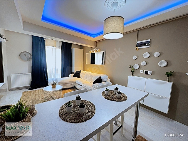 LÜKS EŞYALI ÜNİVERSİTE YAKINI 26.000TL KİRA GARANTİLİ 1+1 DAİRE - Görsel 3