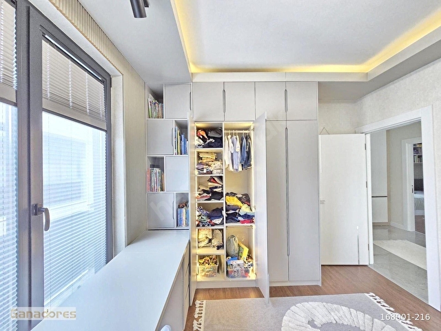 KARACAKAYANIN EN ÖZEL & EN GÜZEL TRİPLEKS VİLLASI! SİTE İÇİ & ÖZEL TASARIM 250m² BAHÇELİ SÜPER VİLLA - Görsel 25