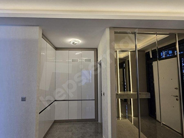KARACAKAYANIN EN ÖZEL & EN GÜZEL TRİPLEKS VİLLASI! SİTE İÇİ & ÖZEL TASARIM 250m² BAHÇELİ SÜPER VİLLA - Görsel 5