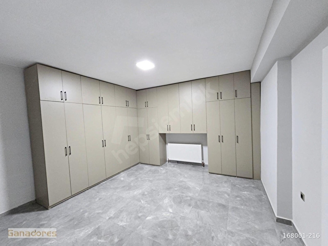KARACAKAYANIN EN ÖZEL & EN GÜZEL TRİPLEKS VİLLASI! SİTE İÇİ & ÖZEL TASARIM 250m² BAHÇELİ SÜPER VİLLA - Görsel 20