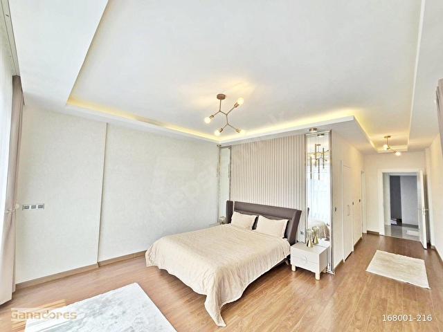 KARACAKAYANIN EN ÖZEL & EN GÜZEL TRİPLEKS VİLLASI! SİTE İÇİ & ÖZEL TASARIM 250m² BAHÇELİ SÜPER VİLLA - Görsel 22