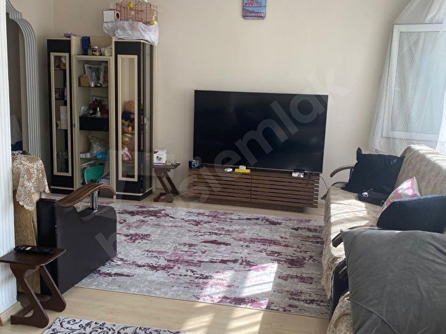 FINDIKZADE MERKEZDE TRAMVAY DURAGI YANI 2+1 ÇİFTCEPHELİ  SATILIK DAİRE - Görsel 3