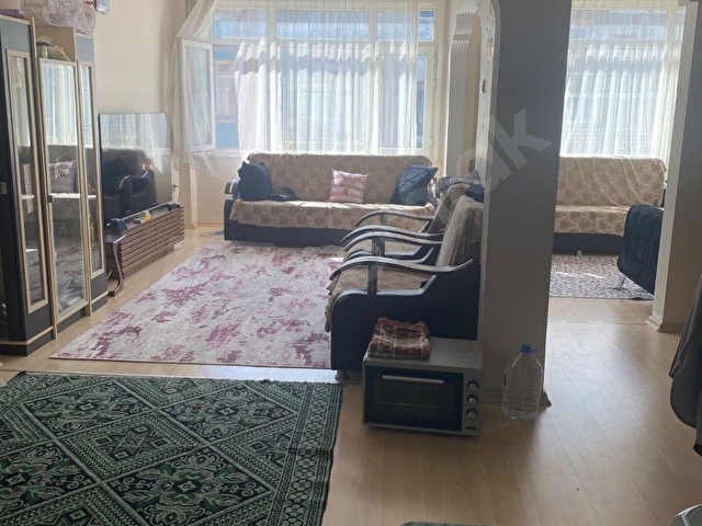 FINDIKZADE MERKEZDE TRAMVAY DURAGI YANI 2+1 ÇİFTCEPHELİ  SATILIK DAİRE - Görsel 5